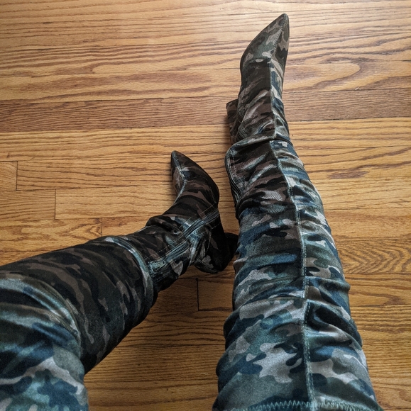 WINDSOR 🪖 At Ease Camo Boots, Women's Size 7 - Picture 6 of 9